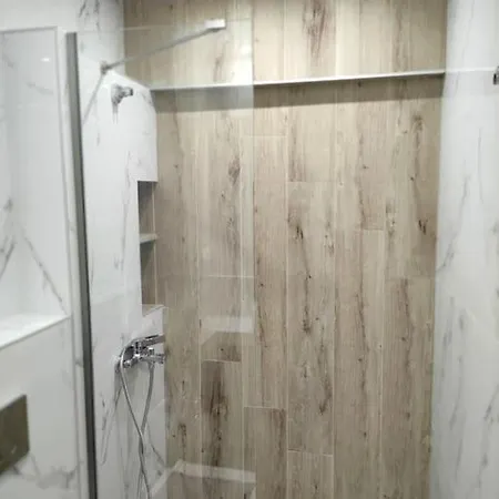 Luxury 2 Διαμέρισμα *